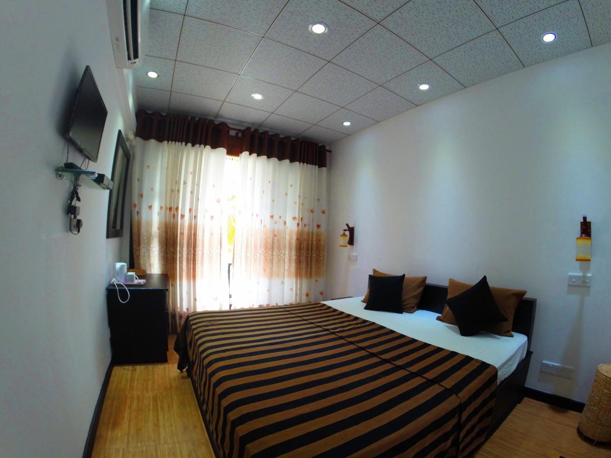 L&D Lodge Hikkaduwa Bilik gambar