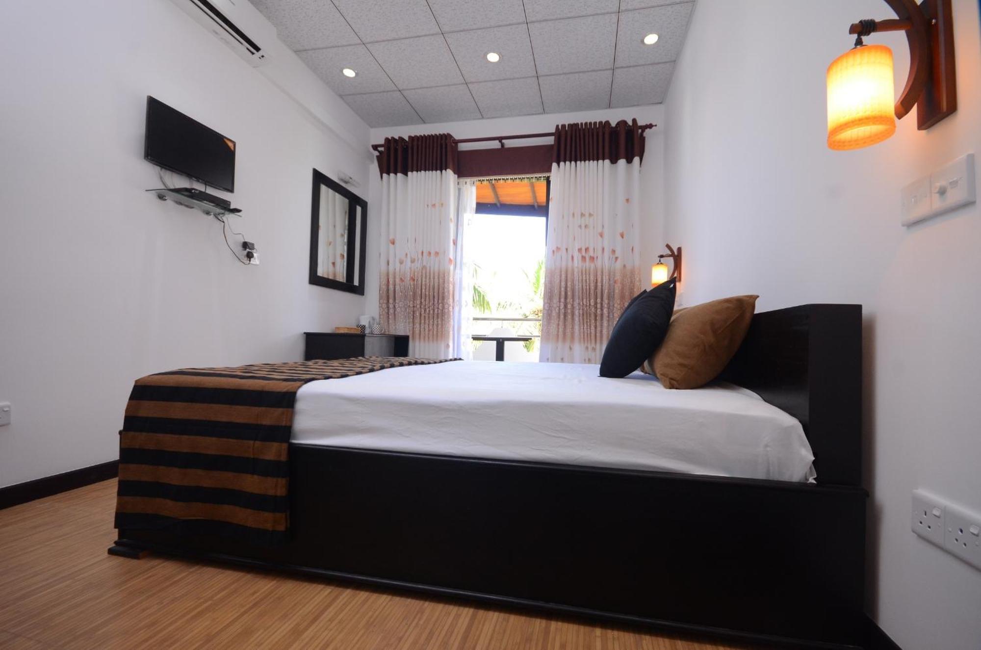 L&D Lodge Hikkaduwa Bilik gambar