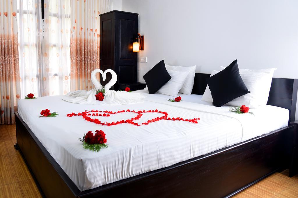 L&D Lodge Hikkaduwa Luaran gambar