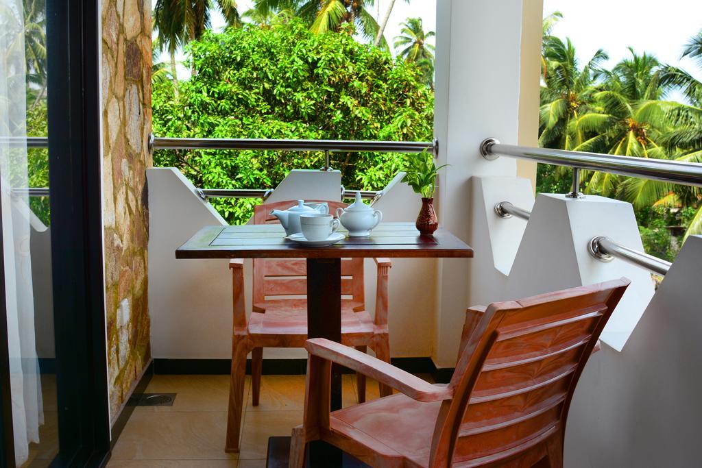 L&D Lodge Hikkaduwa Luaran gambar